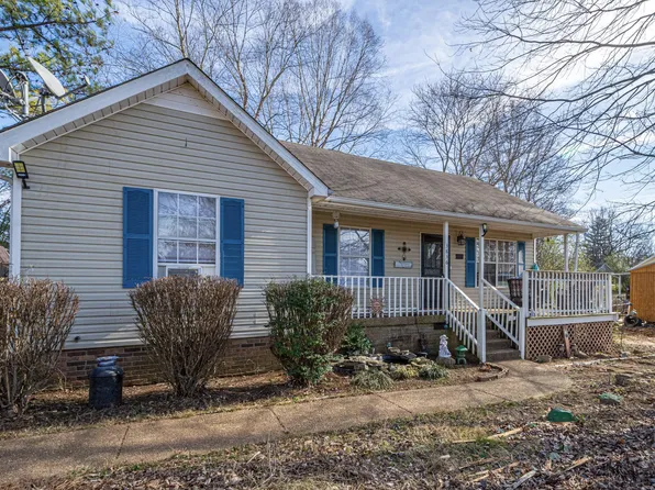 3836 Hearthstone Dr, Chapel Hill, TN 37034