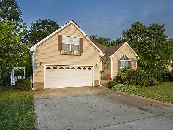 3rd image of 3721 Kendra Ct S