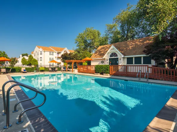 North Beach Apartments