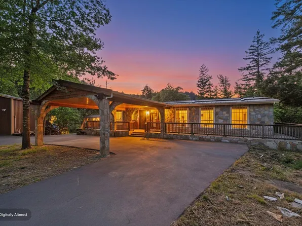 220 Orchard Ln, Redway, CA 95560