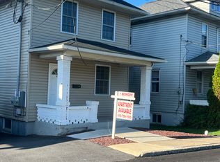 411 Mauch Chunk St Unit 1, Nazareth, PA 18064