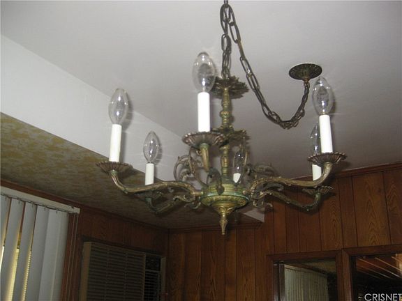 3rd image of 1007 De Garmo St