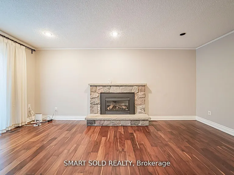 120 Abbeywood Trl — Photo 14