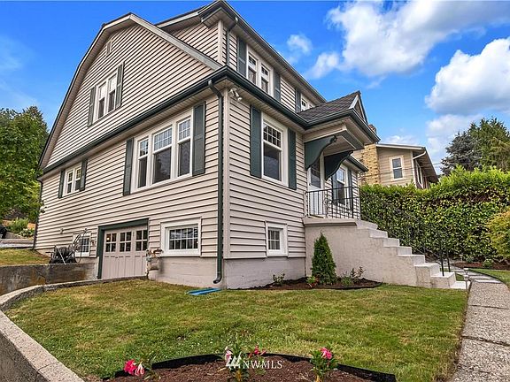 3rd image of 4619 Glenwood Ave