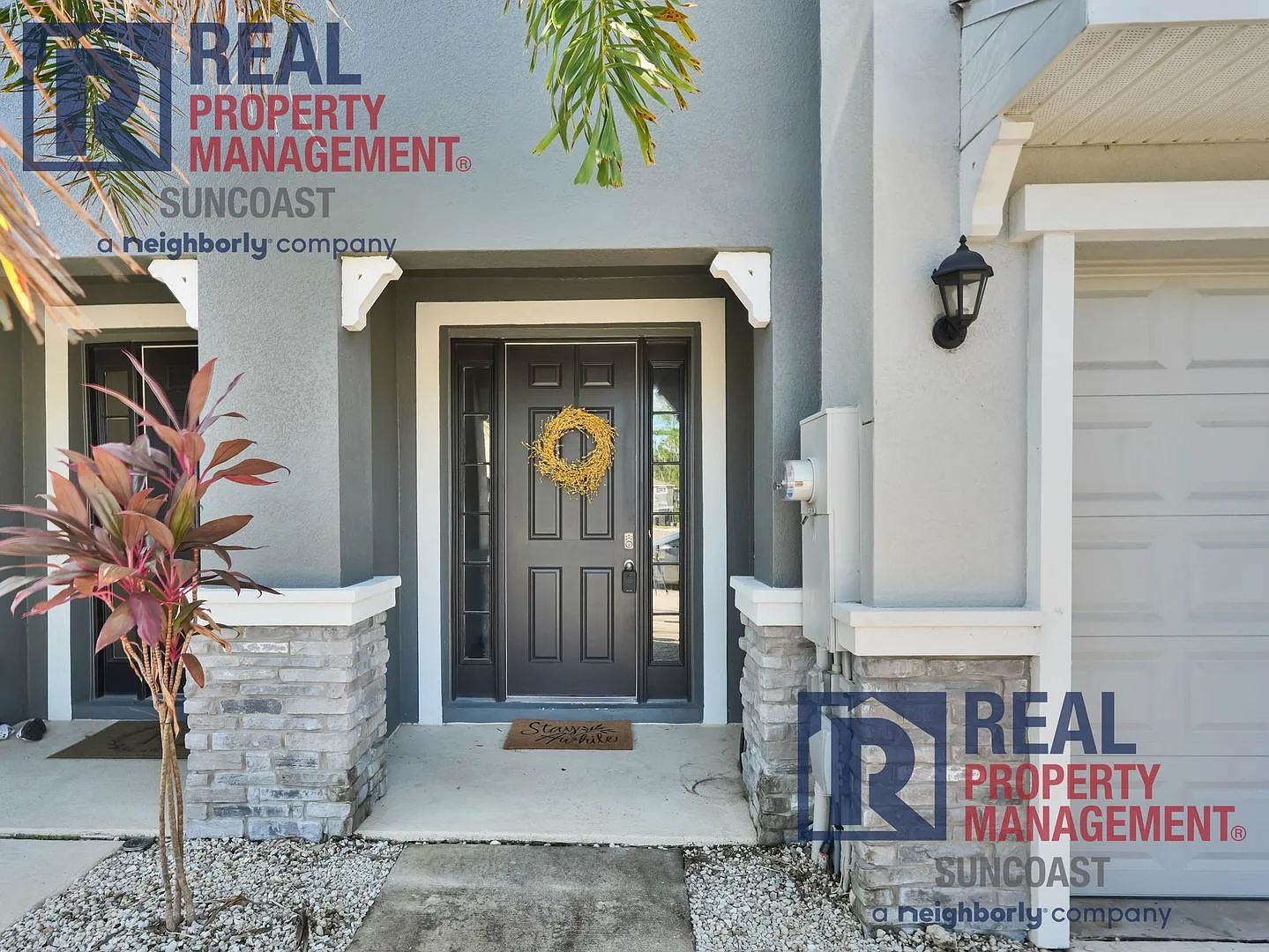 Beautiful 3/3 townhome in a great location! — Photo 3
