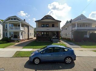 2215 Brown Rd #DN, Lakewood, OH
