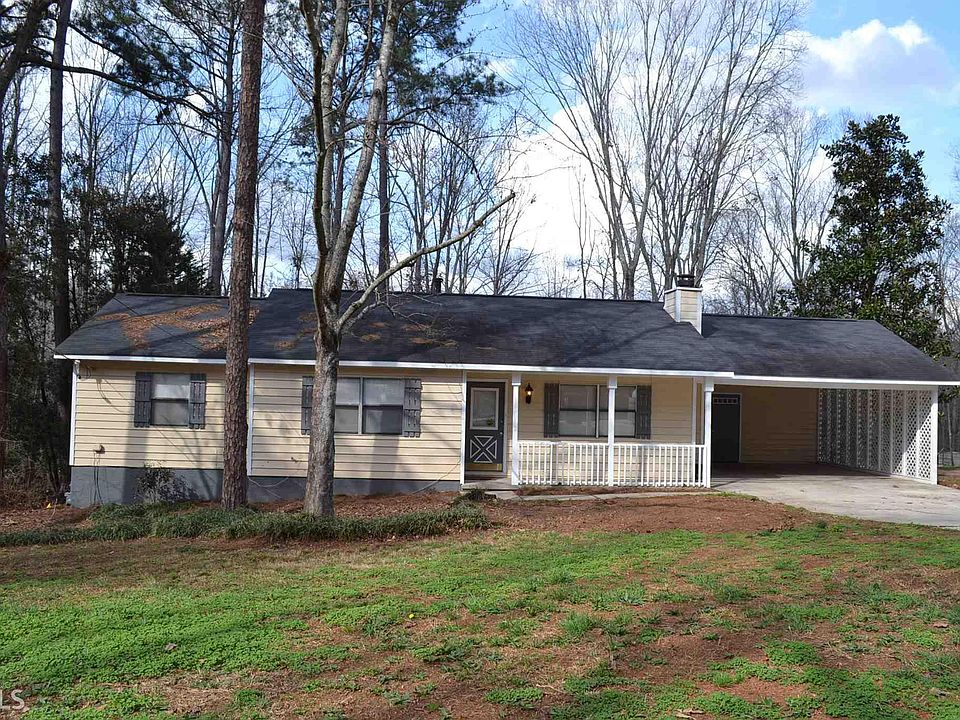 1st image of 3967 Woodland Cir SE