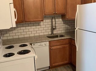 8717 Watson Rd APT 25, Saint Louis, MO 63119