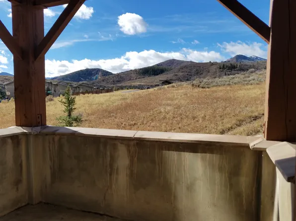 6605 N 2200 W APT E-103, Park City, UT 84098