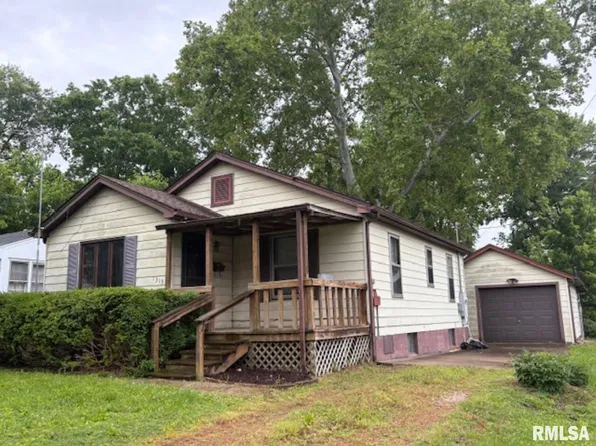 1315 Gartside St, Murphysboro, IL 62966