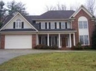 1353 33rd Avenue Dr NE, Hickory, NC 28601