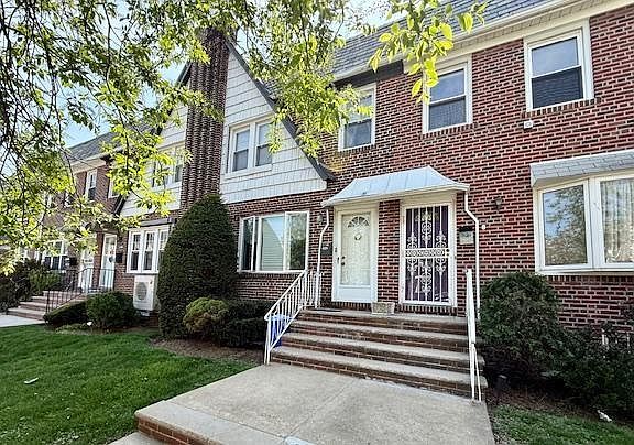 2nd image of 1786 E 34th St