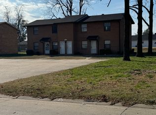 801 Abcdef West St #C, Sikeston, MO 63801