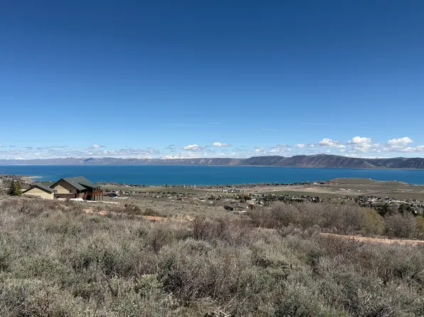 844 W Sunrise Cir, Garden City, UT 84028