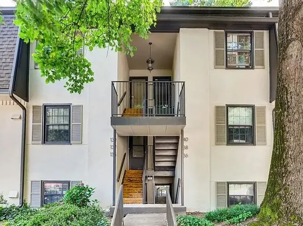 140 La Blanc Way, Atlanta, GA 30327