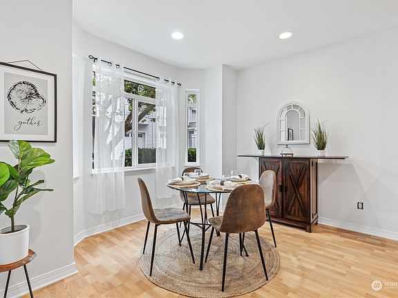 5th image of 18007 NE 94th Court #2