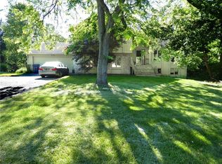 827 Carey Rd, Carmel, IN 46033