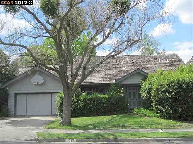 2nd image of 987 Stimel Dr