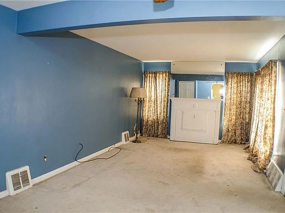 4th image of 1321 Lawton St