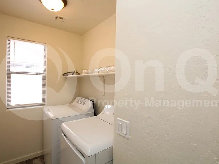 615 E Cody Dr — Photo 19