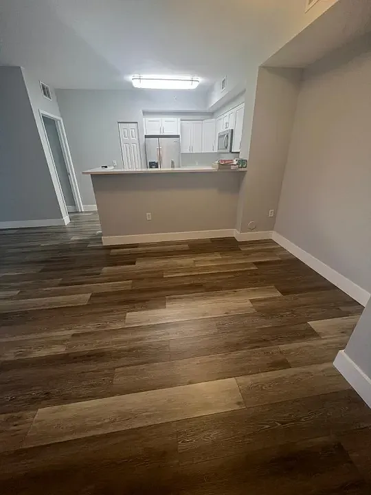 2 bed, 1137 sqft, $2,400 — Photo 4
