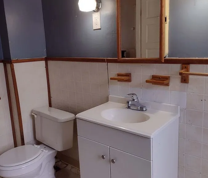 46 Norman Ave #- LOWER REAR — Photo 3