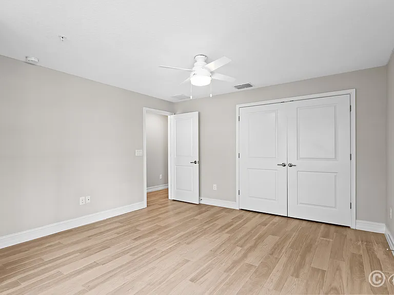 5351 Bridge St #16 — Photo 10