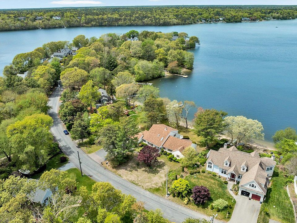 1st image of 9 Eagle Hill Drive