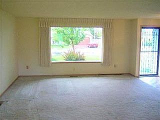 5th image of 4115 W Margaret St