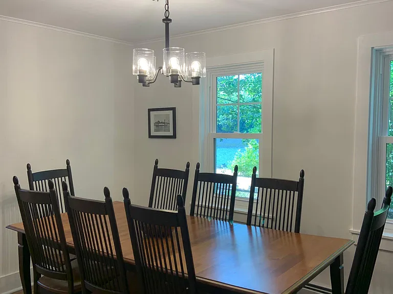 22 Maple St — Photo 5