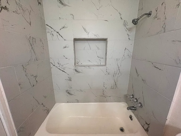 520 Avenue G #7 — Photo 10