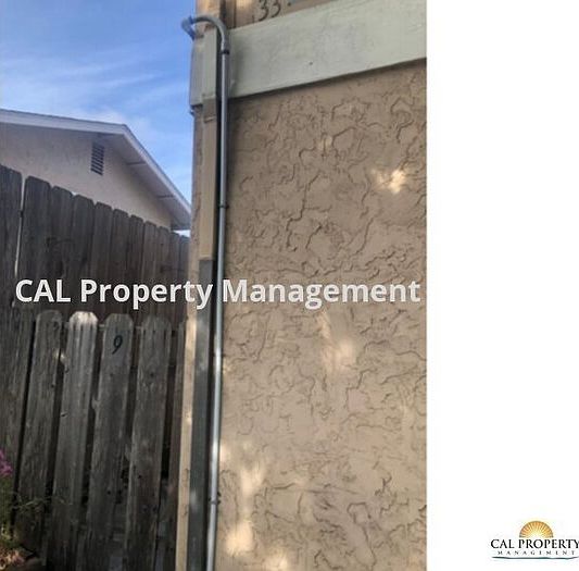 2nd image of 33 Deer St Unit 9