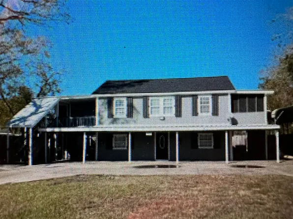 1704 Avondale St APT B, Victoria, TX 77901