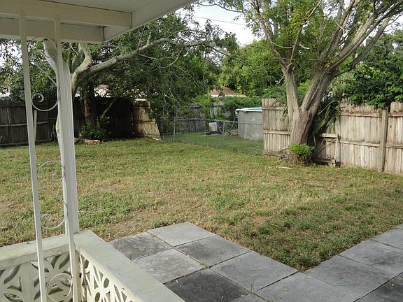 5th image of 4319 Westwood Dr