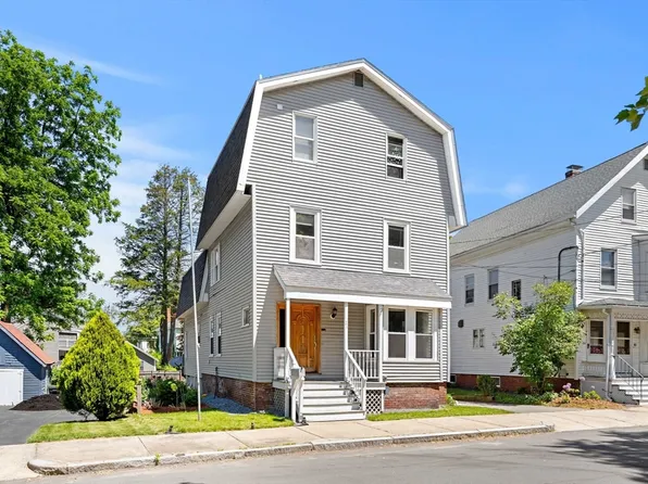 21 Carleton Ave, Haverhill, MA 01835