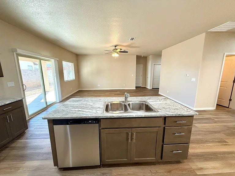 3774 Meadowbrook Ln — Photo 13