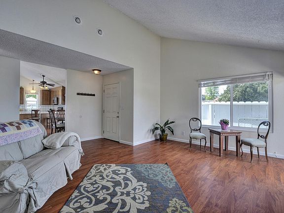 4th image of 2216 Tanger Ct