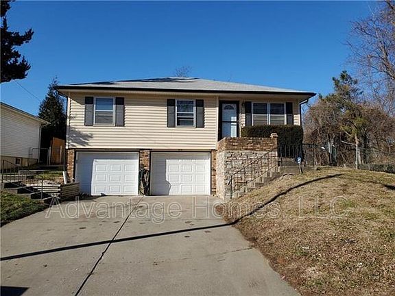 2nd image of 3212 N 68th St #Ks-66109
