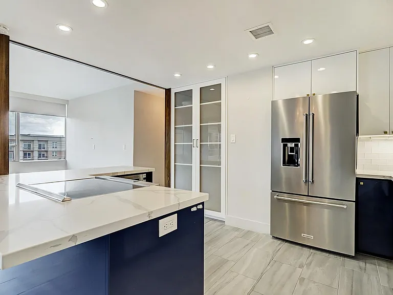 2701 Westheimer Rd #8B — Photo 3
