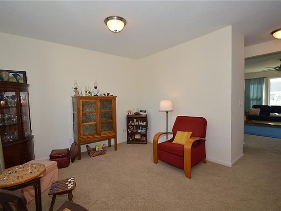 3rd image of 6377 W Clearview Dr