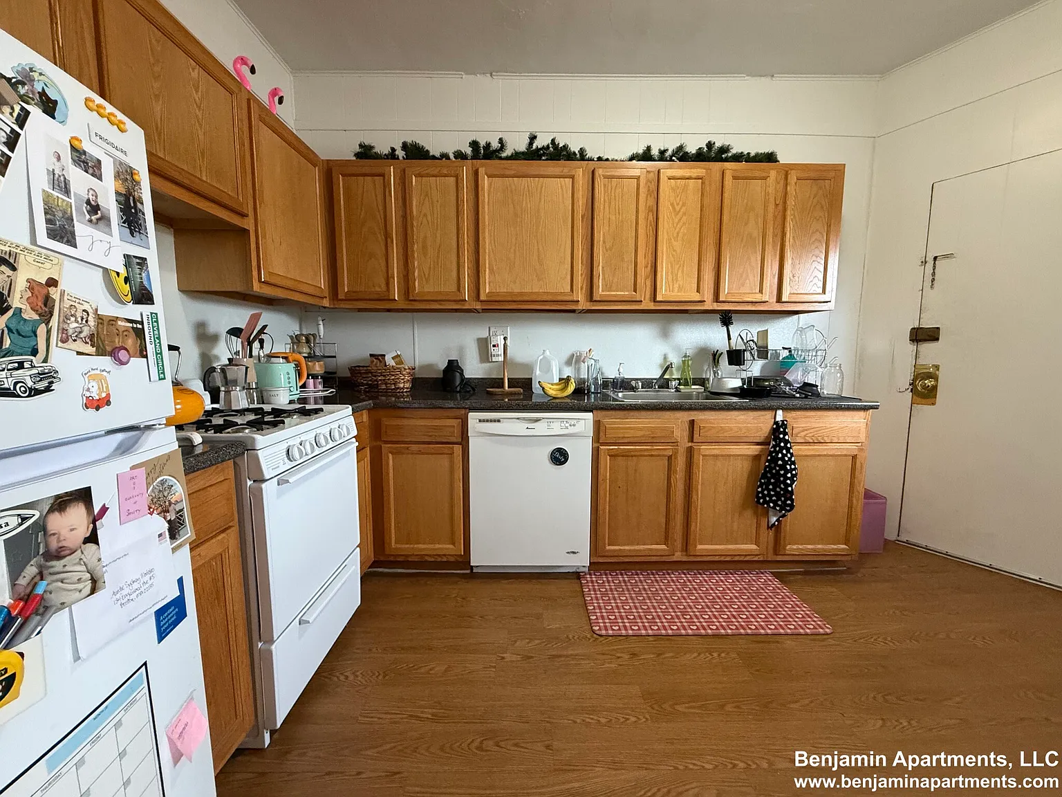 134 Englewood Ave — Photo 4