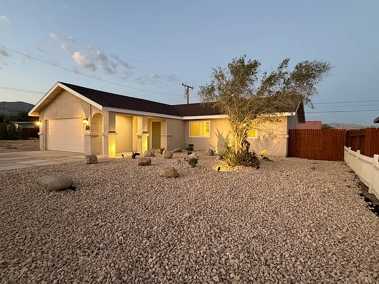 13336 Julian Dr — Photo 2