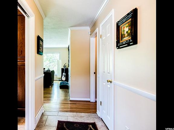 4th image of 2367 E Blaine Cir