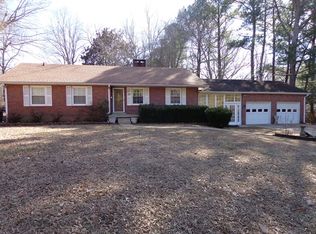 25 Hillcrest Dr, Paris, TN 38242