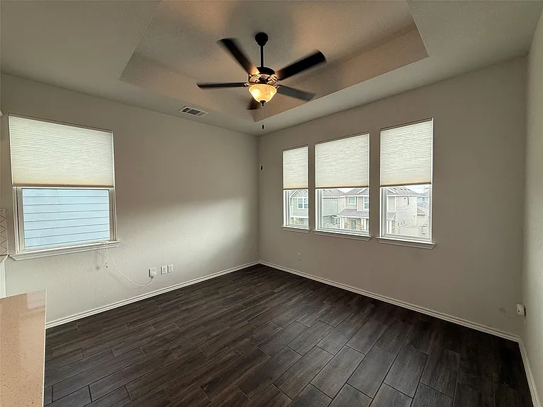 17916 Giglio Way — Photo 7