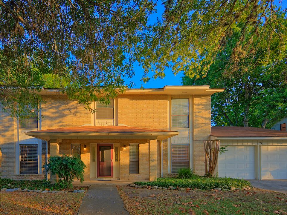 1st image of 224 Chaparral Creek Dr