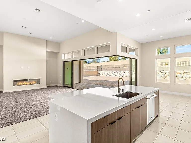 11014 Horizon Ledge Ave — Photo 1