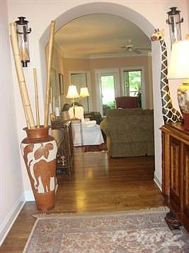 Entry/Foyer