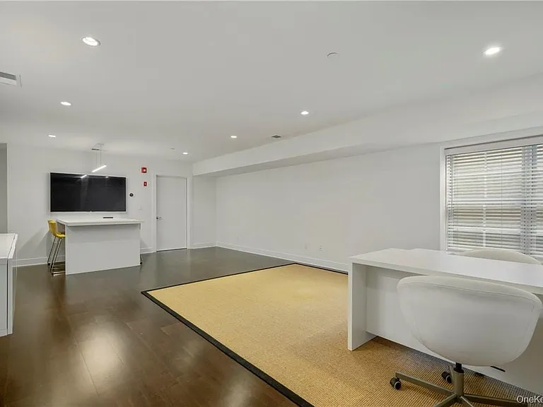 2 Rose Ln — Photo 26