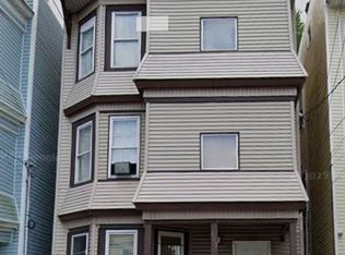 482 Avon, Newark, NJ 07108